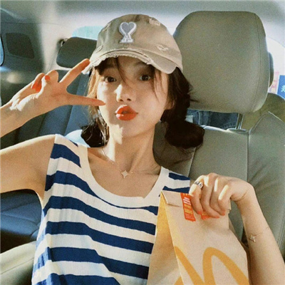 台湾伴游女生铎忆柏的资料