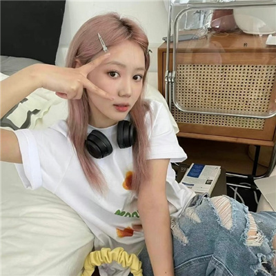 台湾伴游女生左惜筠的资料